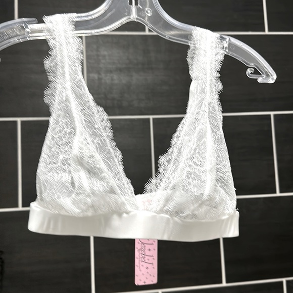 Jezebel Pandora Lace Bralette JZ18042 - Medium Beautiful Lace Bra w/ Adj Straps! - Picture 6 of 7